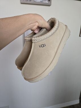 UGG Tasman Cozy Suede Slip-On Clogs